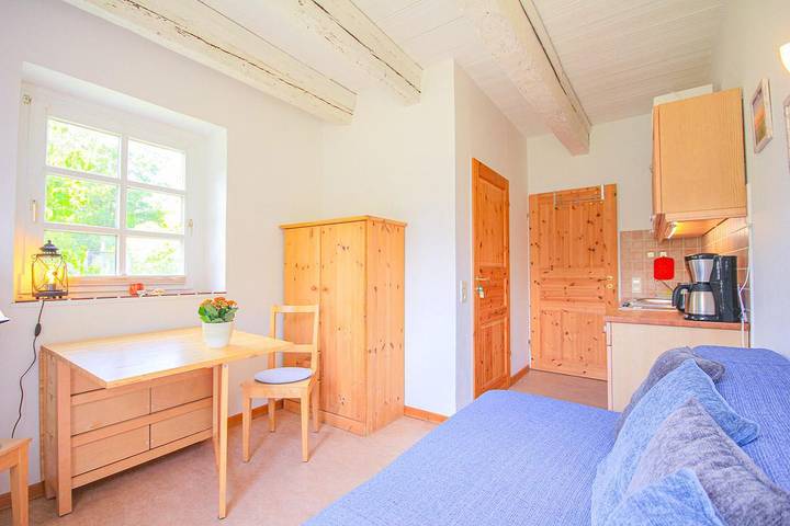 Ferienwohnung für 2 Personen, mit Ausblick und Garten, kinderfreundlich - 1