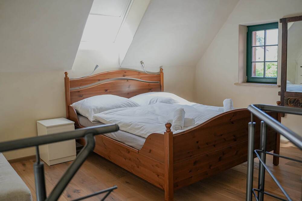 Ganze Wohnung, Remark Studios: Studio-Apartment Seehaus in Burgwedel, Hannover und Umgebung