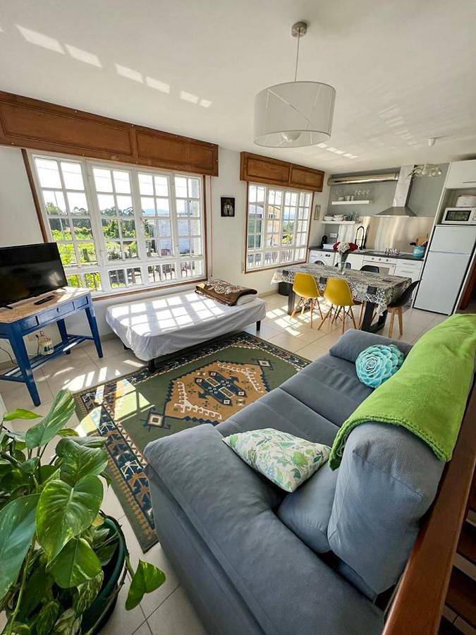 Apartamento entero, Three-Bedroom Apartment in Teo , Provincia de La Coruña