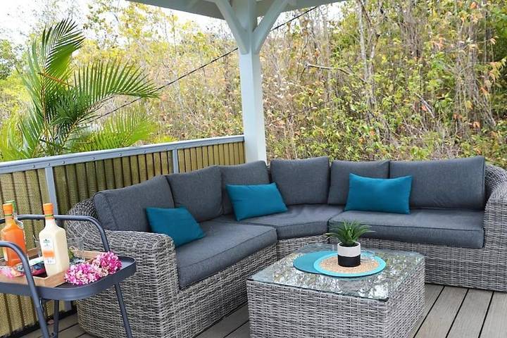 Location de vacances pour 4 personnes, avec jardin et terrasse ainsi que vue et piscine à Le François - 2