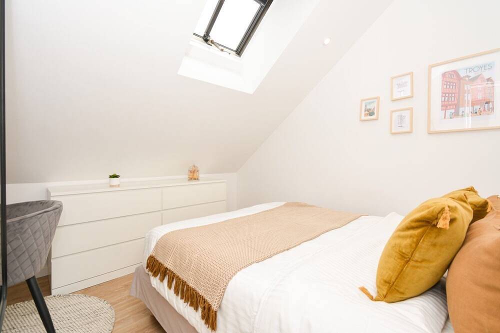 Appartement entier, Le Champenois*Central*Gare*Wifi*Clim*5*Mon Groom in Troyes, Aube