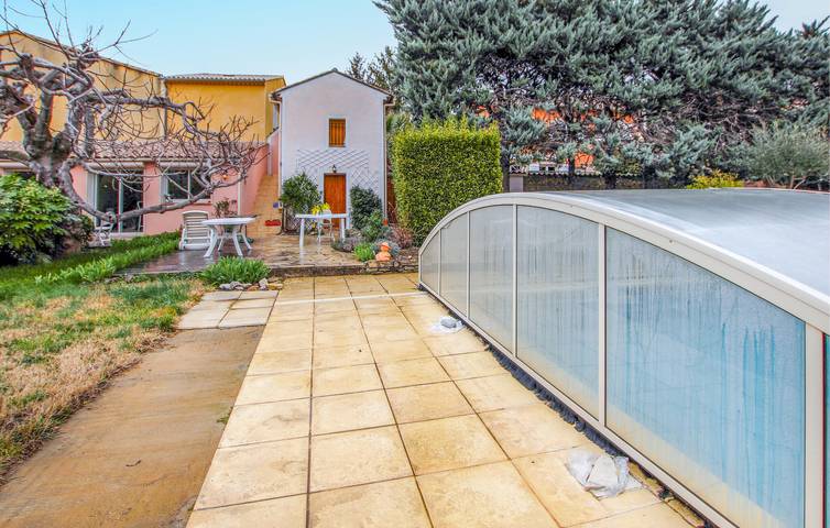 Location de vacances pour 4 personnes, avec jardin ainsi que terrasse et piscine à Nyons - 3