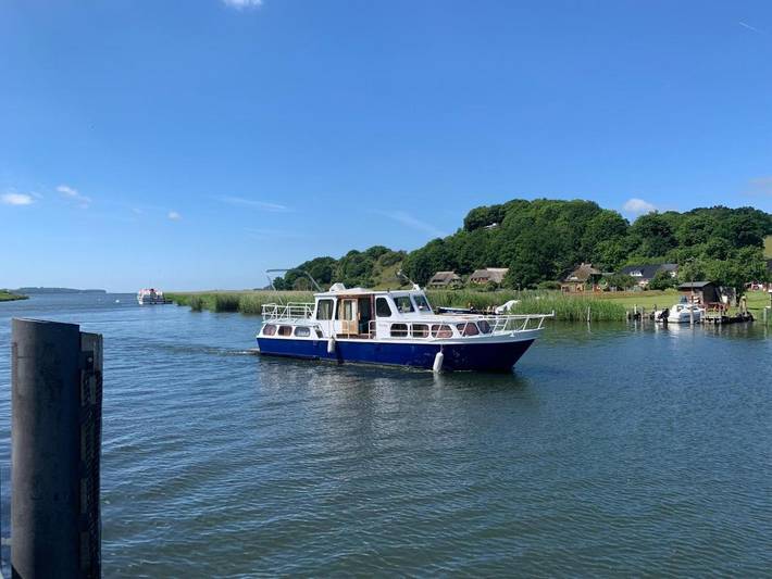 Boot für 4 Personen, mit Terrasse auf Rügen - 3