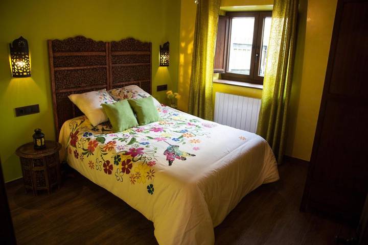 Casa de familia para 3 personas, con jardín además de vistas y terraza en Provincia de Burgos - 3