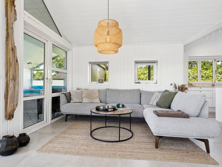 Ferienhaus für 6 Personen, mit Whirlpool und Terrasse sowie Pool und Sauna in Lyngsbæk Strand - 3