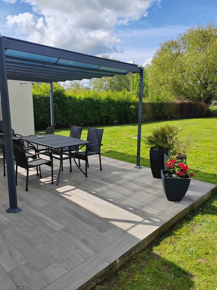 Gîte pour 4 personnes, avec jardin à Guînes