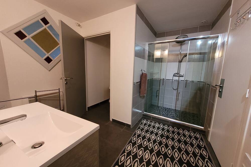 Fully Equipped House Wifi/Centre.Gare/ Private Parking/ Bicycle Box in Alenzón, Región de Alençon
