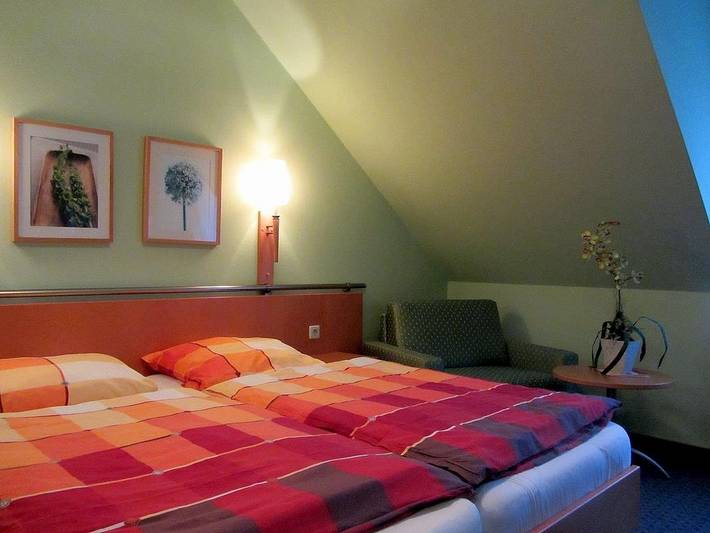 Hotel für 6 Personen, mit Terrasse und Garten in Einbeck