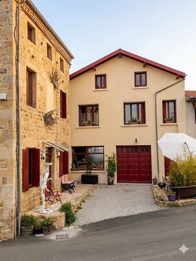 Location de vacances pour 7 personnes, avec Terrasse à Rozier-Côtes-d'Aurec - 3