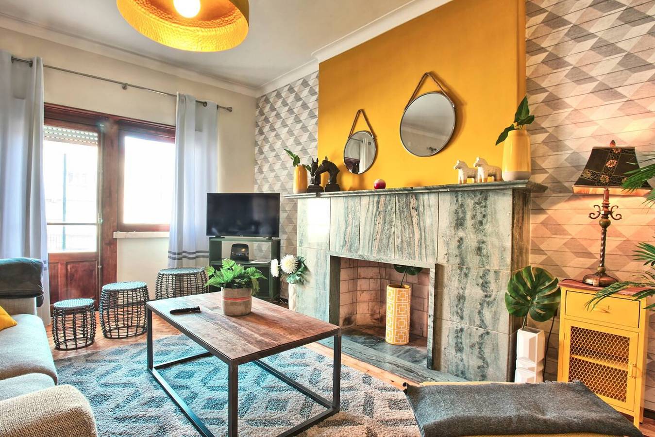 Apartamento entero, Apartamento 'Apolónia Terrace' con terraza privada y Wi-Fi in São Vicente de Fora, São Vicente (Lisboa)