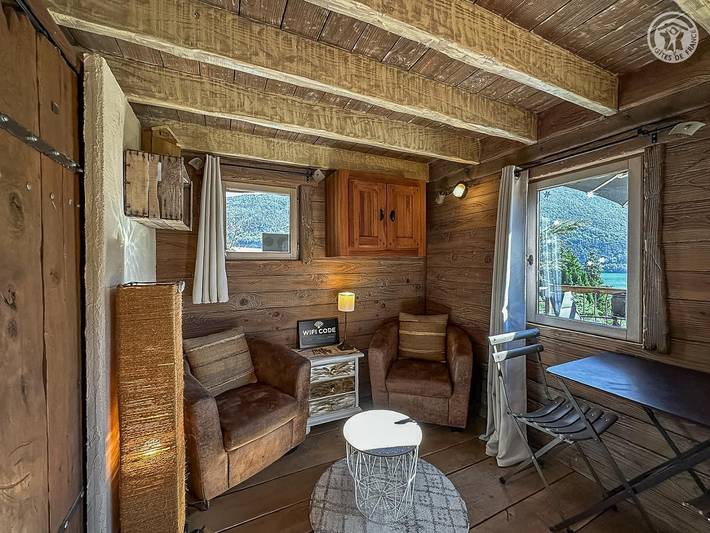 La Cabane D'estef in Novalaise, Chambéry region