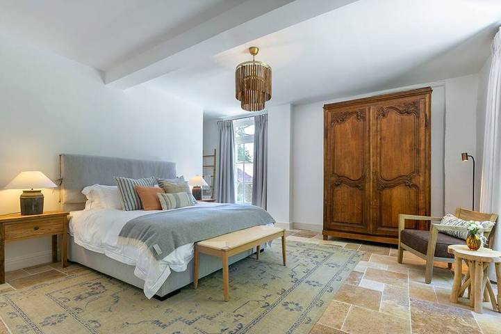 Location de vacances pour 16 personnes, avec terrasse et jardin à Pinel-Hauterive - 2