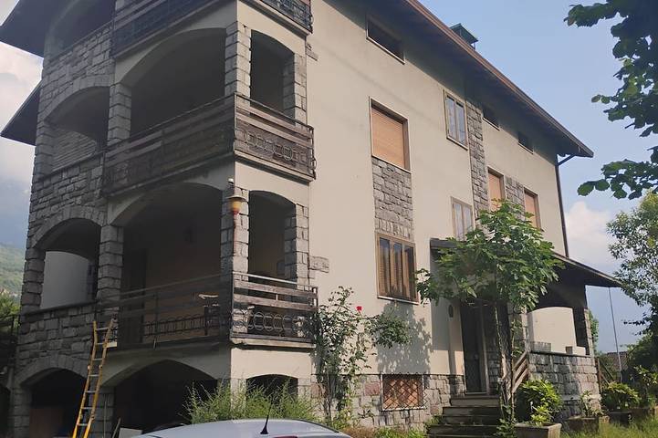 Location de vacances pour 3 personnes, animaux acceptés à Capo di Ponte