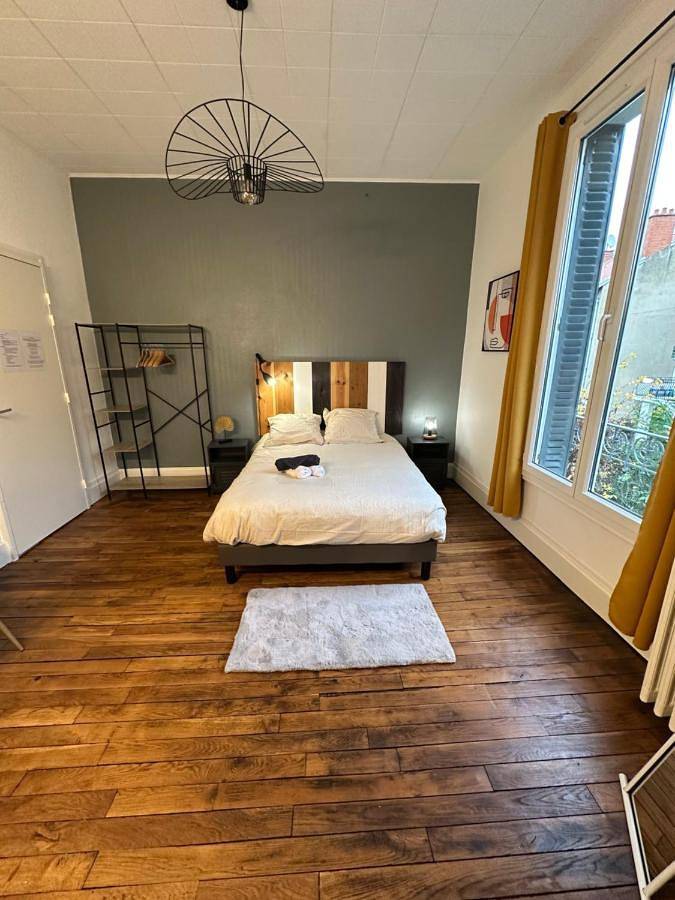 Gîte pour 2 personnes, avec vue et jardin à Vichy - 3