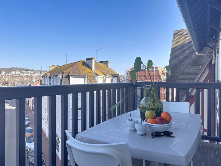 Gîte pour 2 personnes, avec balcon dans Hippodrome de Deauville La Touques - 4