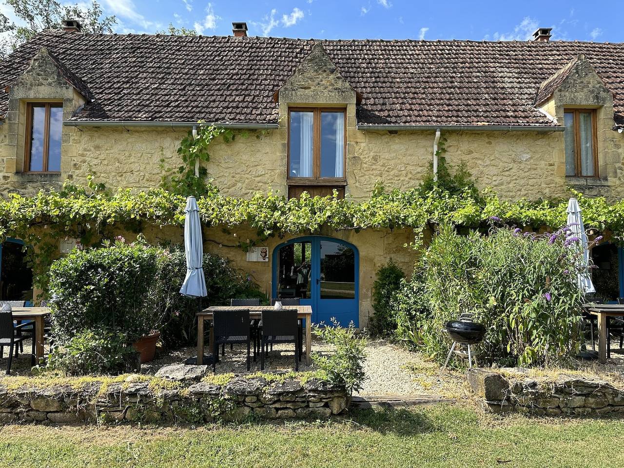 Hameau du Soleil - Hibou in Sainte-Mondane, Quercy