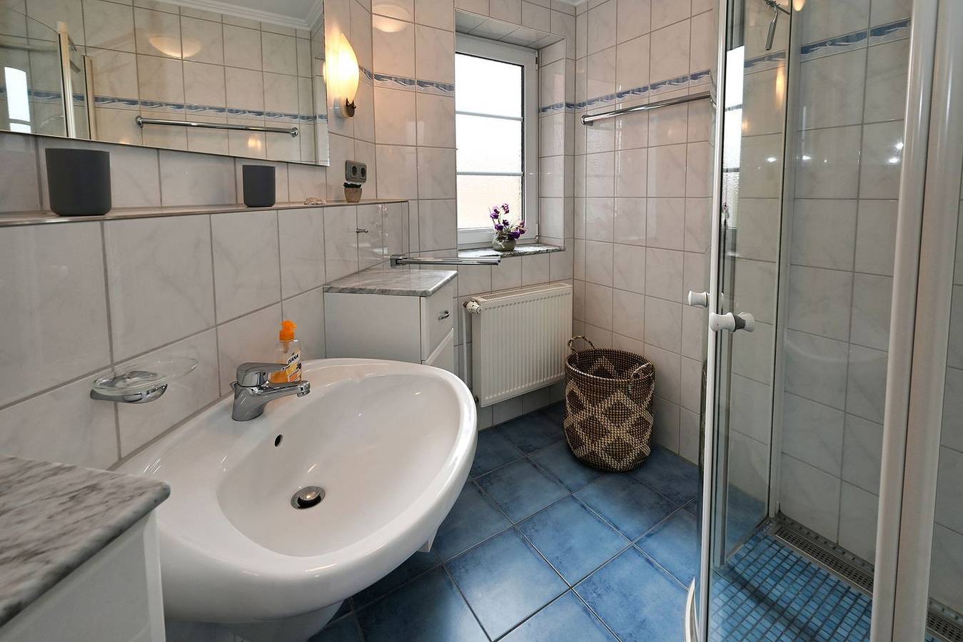 Ganze Wohnung, Residenz Rosengrund Wohnung Nordwind mit Schwimmbadnutzung und Leihfahrrädern in Hauptstrand Büsum, Dithmarschen