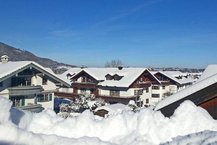 Ferienwohnung für 4 Personen, mit Balkon/Terrasse und Balkon in Aschau im Chiemgau - 2