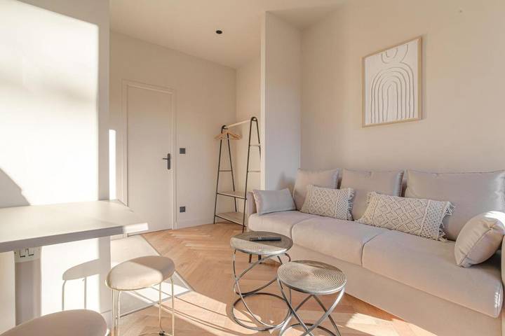 Gîte pour 2 personnes, avec vue à La Tour-de-Salvagny - 3