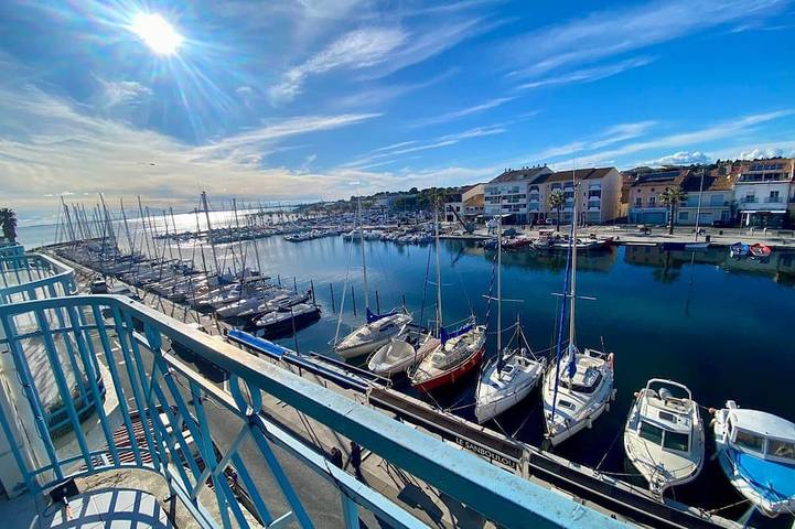 Gîte pour 4 personnes dans Port de Meze