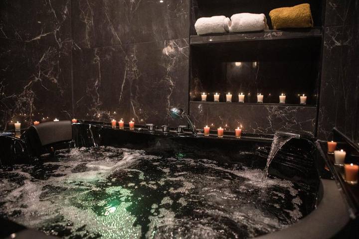 Gîte pour 2 personnes, avec jacuzzi à Villefranche-sur-Saône - 3