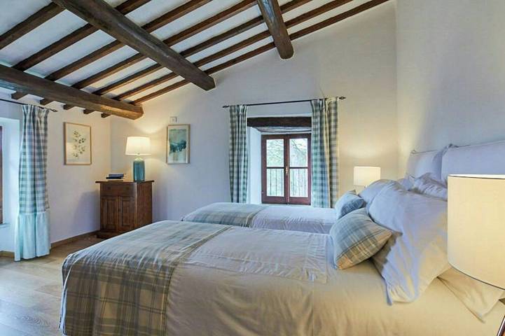 Ganze Wohnung, FeWo mit Terrasse und Blick ins Grüne in Gubbio, Umbrien