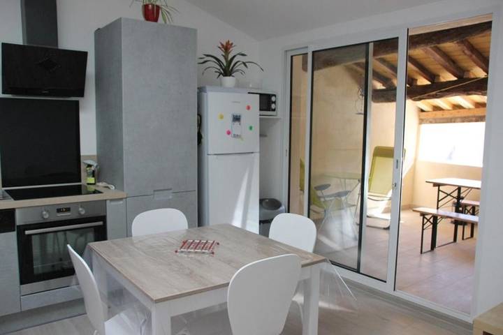 Gîte pour 4 personnes, avec terrasse et vue à Fontès