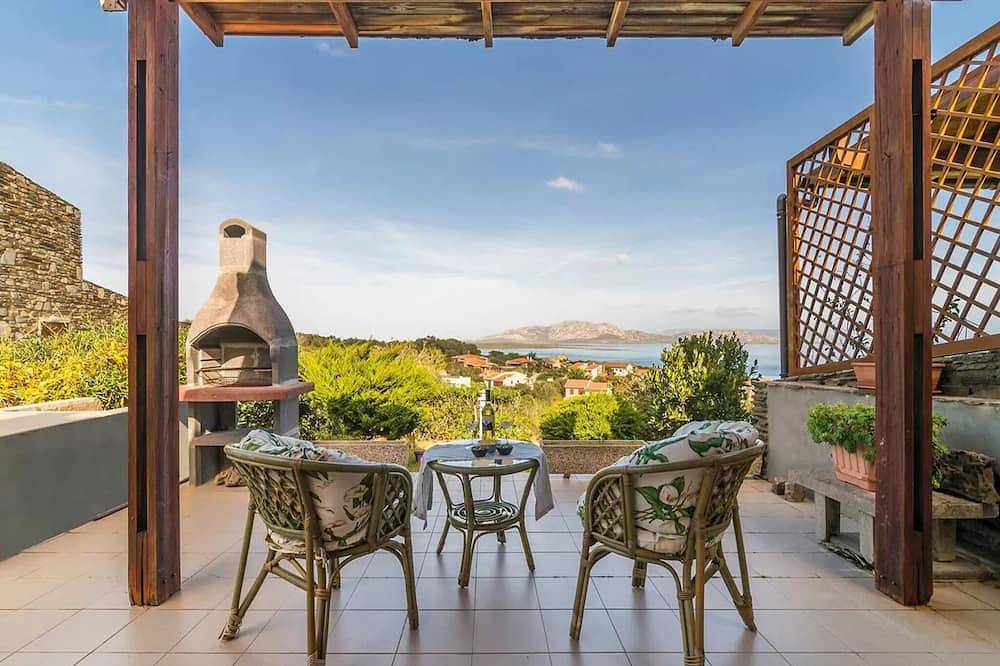 Entire apartment, Holiday home in a secluded location in Stintino, Nurra