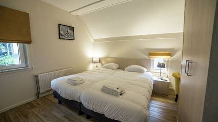 Location de vacances pour 9 personnes, avec piscine et jardin à Maastricht