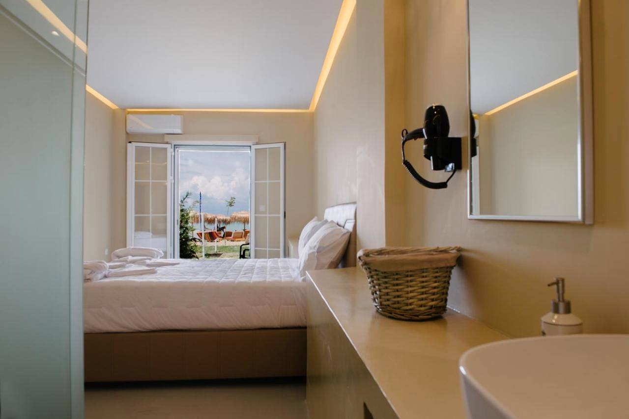 Superior Triple Room with Sea View in Sidari, Corfou