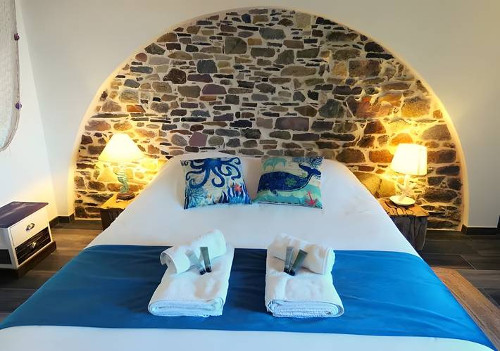 Chambre d’hôte pour 4 personnes, avec jardin, animaux acceptés dans Parc naturel régional des Marais du Cotentin et du Bessin - 2