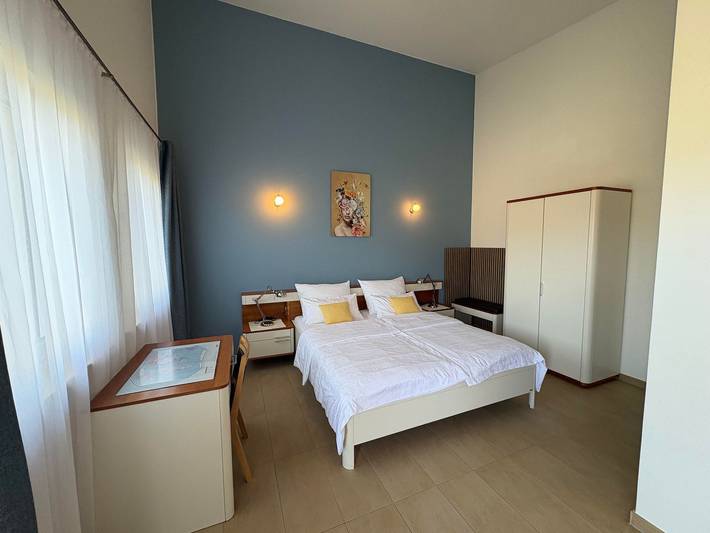 Ferienwohnung für 2 Personen, mit Terrasse und Garten sowie Ausblick in Hambach (Neustadt) - 3