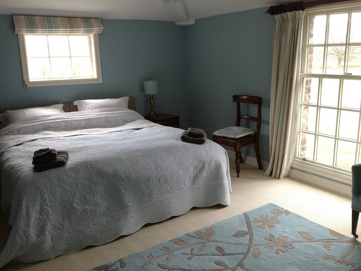 Entire apartment, Duken Courtyard Cottage self catering holiday cottage in glorious countryside in Shropshire