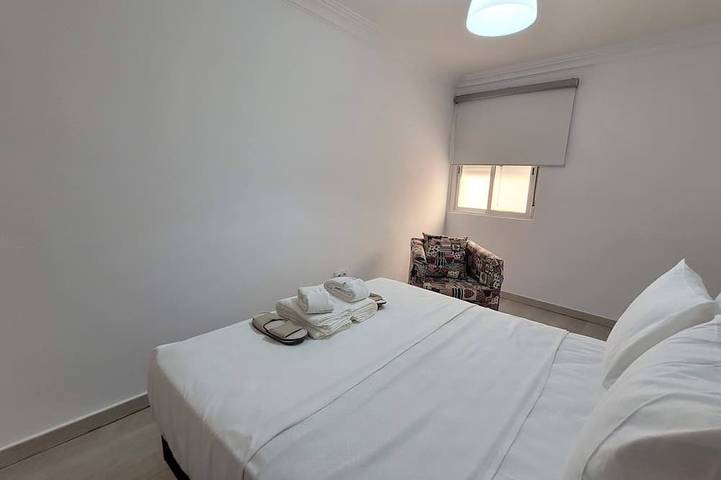 Appartement entier, B. o.d Apartaments Collblanc Zona Camp Nou in Hospitalet de Llobregat, L'Hospitalet de Llobregat