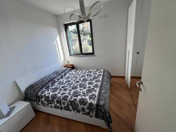 Gîte pour 4 personnes, avec terrasse et vue ainsi que jardin et piscine, animaux acceptés à Zoagli