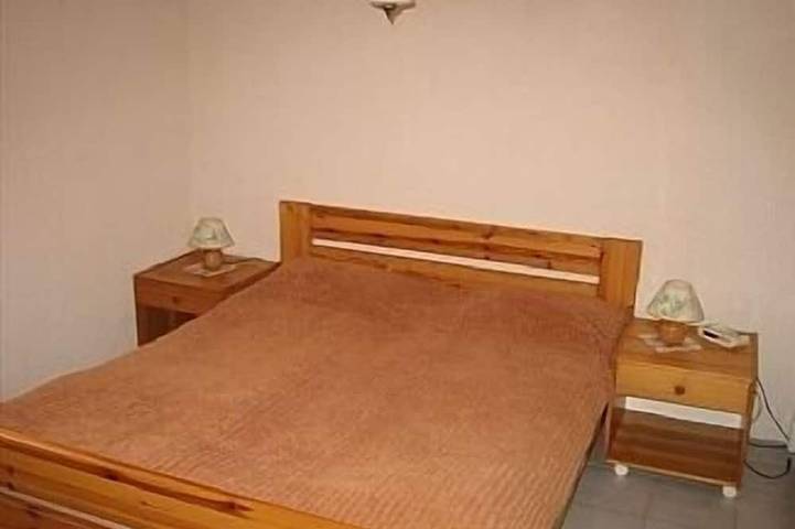 Location de vacances pour 10 personnes, avec Balcon ainsi que Jacuzzi et Jardin à Siran - 3