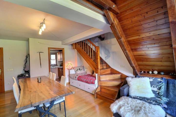Location de vacances pour 8 personnes, avec Balcon ainsi que Terrasse et Vue à Vilamòs - 3