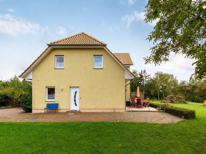 Ferienwohnung für 3 Personen, mit Terrasse und Garten in Wismar - 3