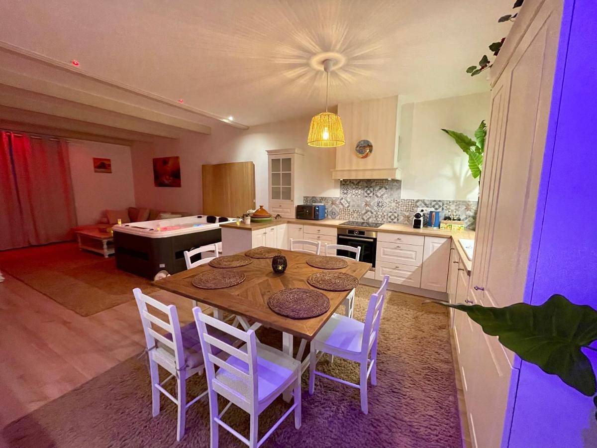 Appartement entier, Maisonette in Vandœuvre-lès-Nancy, Région de Nancy