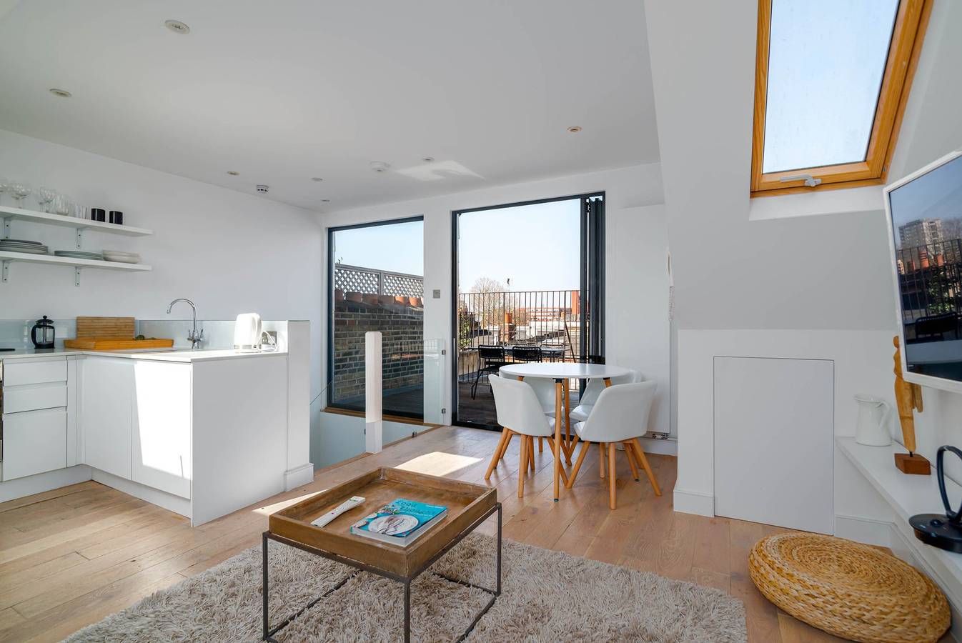Entire apartment, Guestready - West Kensington Home in Hammersmith and Fulham, London