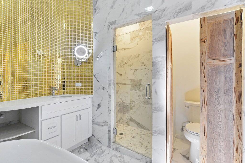 Bed And Breakfast for 10 Guests in Faubourg Marigny, Orleans Parish