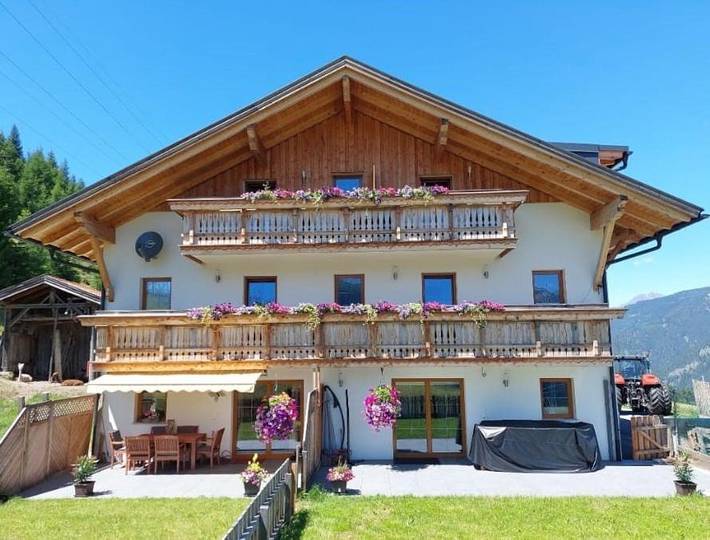 Gîte pour 5 personnes, avec Balcon et Vue à Gries am Brenner