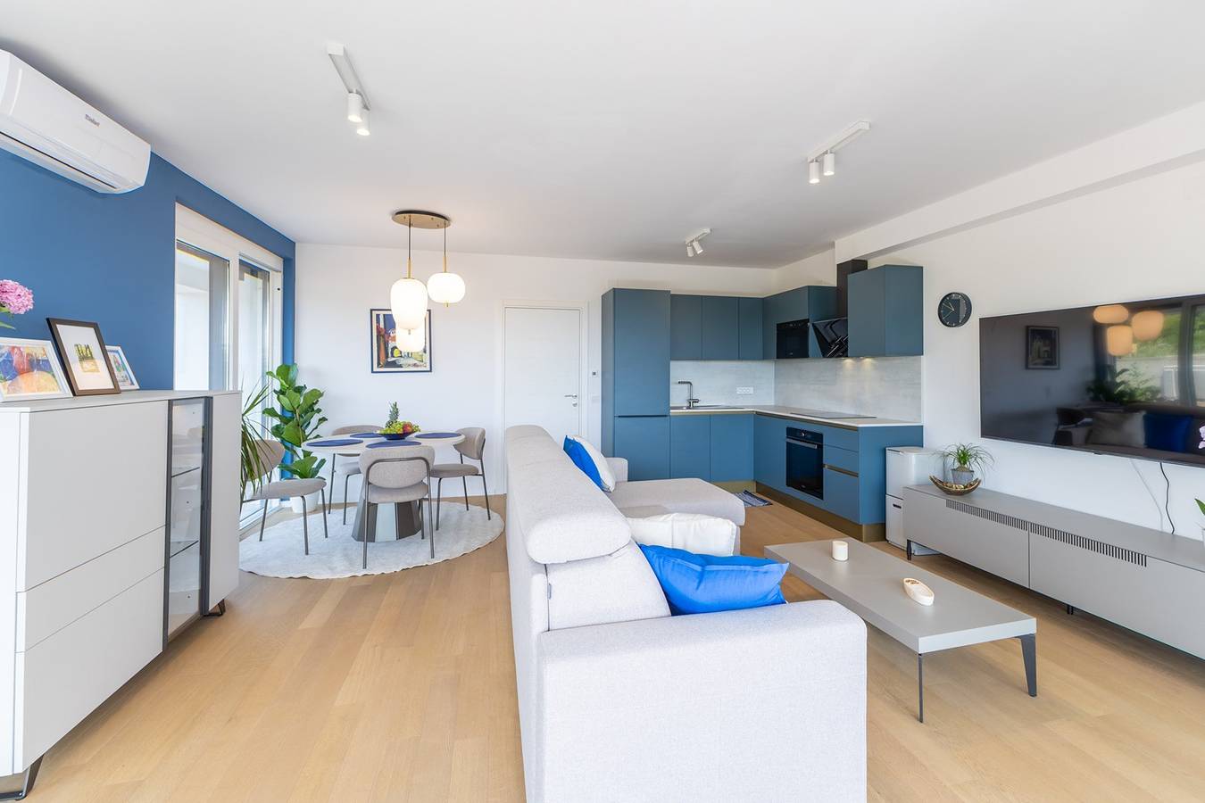 Appartement entier, Two-Bedroom with Terrace in Ville de Krk, Krk