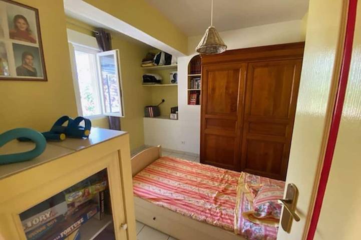 Villa with breathtaking view of the Massif des Maures in Vidauban, Draguignan Region