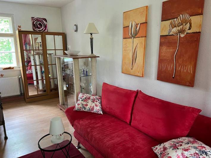 Ferienwohnung für 3 Personen, mit Terrasse und Garten sowie Ausblick in Stechlin