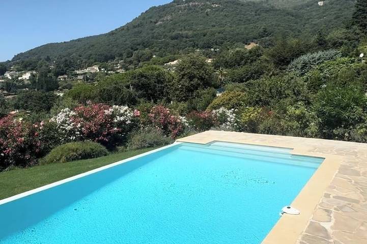 Maison de vacances pour 10 personnes, avec jacuzzi et jardin à Vence