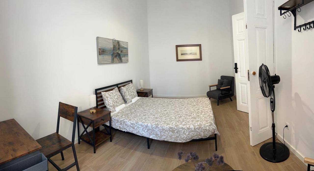 Double Room in São Pedro, Faro (Sé e São Pedro)