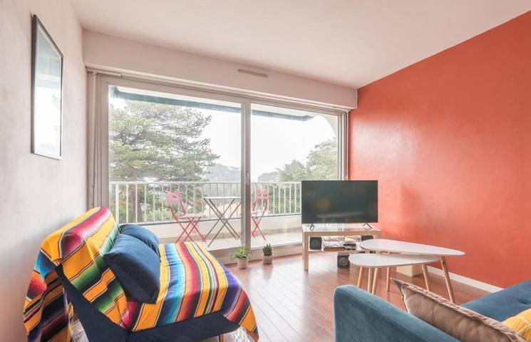 Gîte pour 4 personnes, avec Balcon ainsi que Terrasse et Vue dans Plage de La Source
