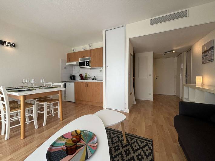 Apartamento para 4 personas, con balcón y piscina en La Rochelle