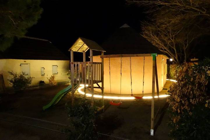 Agriturismo für 5 Personen, mit Sauna und Garten sowie Pool und Whirlpool in Le Barcarès